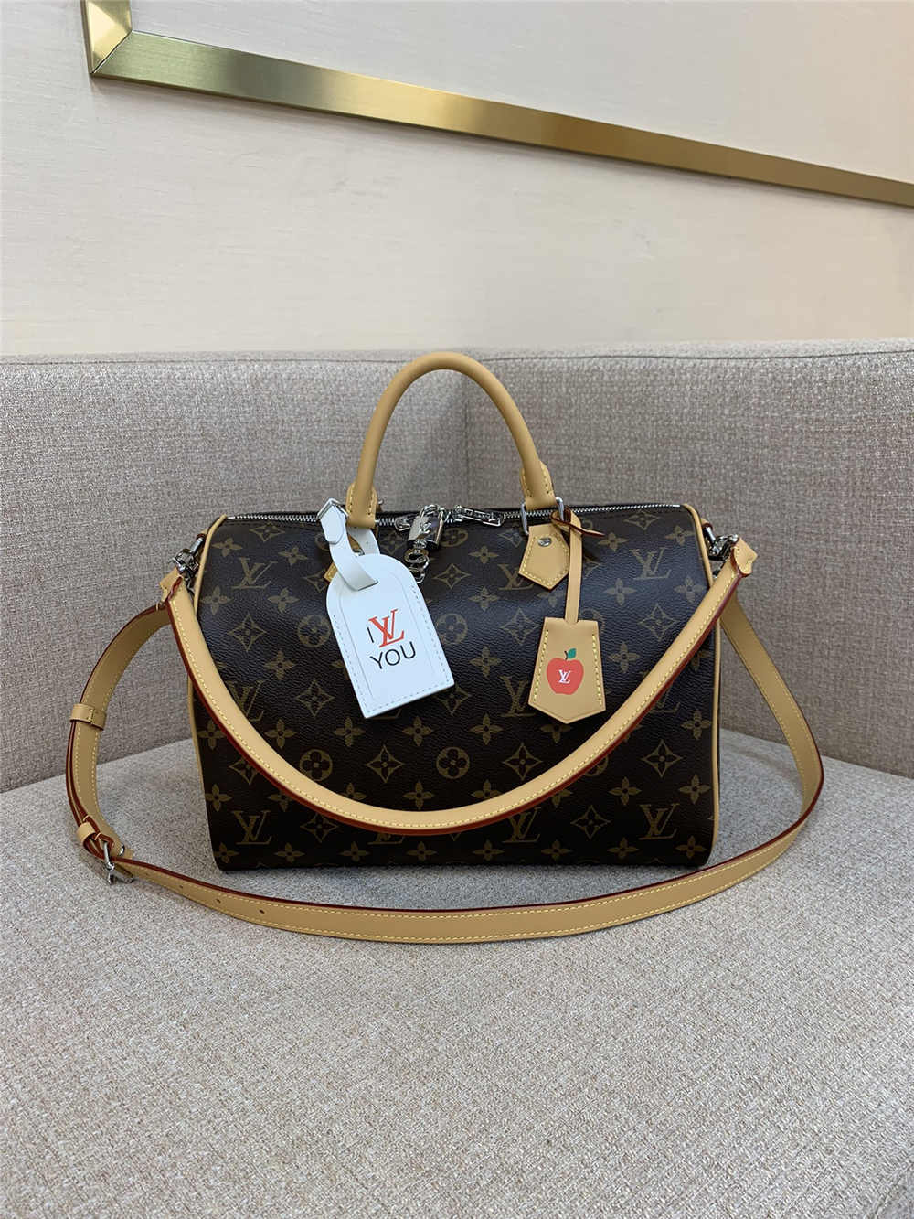 Louis Vuitton SPEEDY SOFT 30 BOHO M12803  size：30x21x17cm 2025 new 